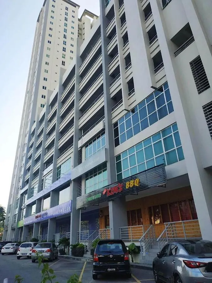Apartment Straits Garden Suites By Yen'S Sojourn George Town