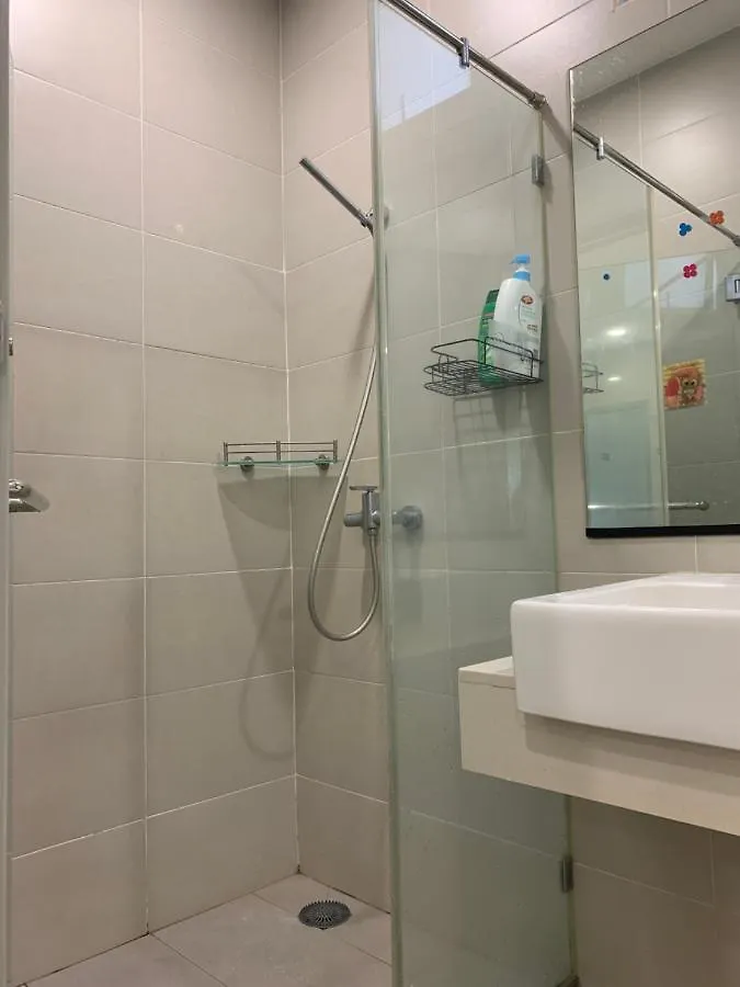 Straits Garden Suites By Yen'S Sojourn George Town Malaysia